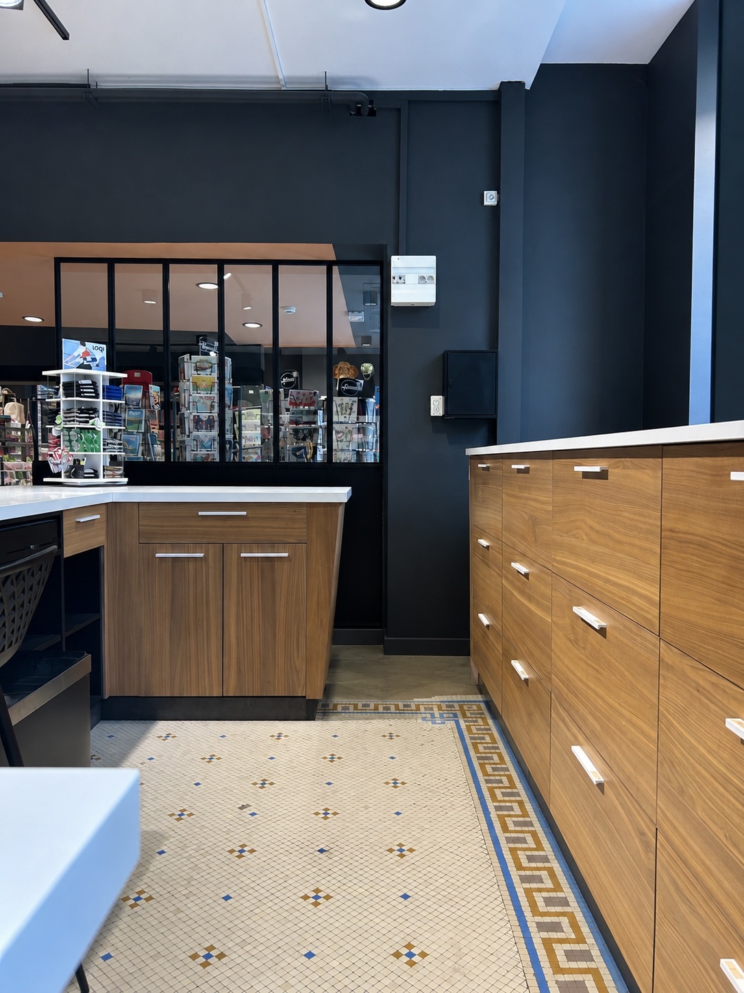 2-La Grand Librairie Comptoir-Agence Quidé Leblon